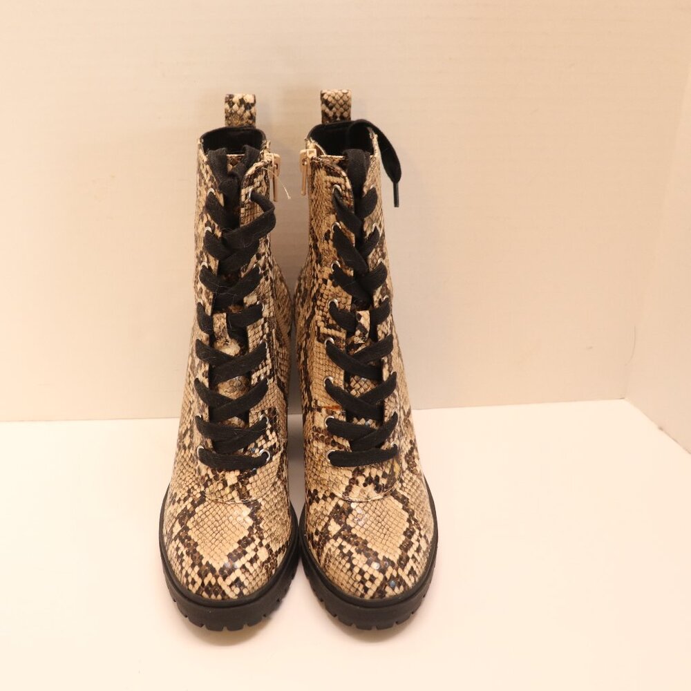 Steve Maden Snakeskin Embossed on Leather Ankle Chunky Heeled Boot Size 7M Women